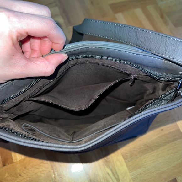 Leather purse - Picture 5 of 7